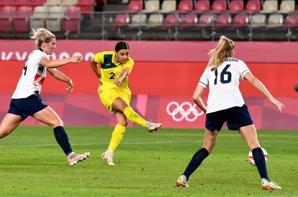 Australia stun Team GB as Canada make Olympic women's football semis