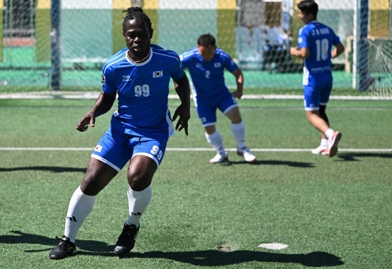 Asylum seeker lifts South Korea hopes at Homeless World Cup