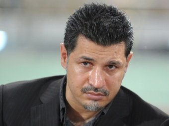 Iranian football legend Ali Daei, who has backed protests following Mahsa Amini's death, said Monday an airplane from Tehran to Dubai had been rerouted and his family ordered off.