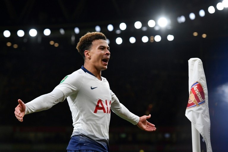 Arsenal searching for bottle-thrower
