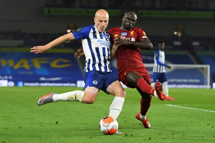 Aussie midfielder Mooy moves to China from Brighton