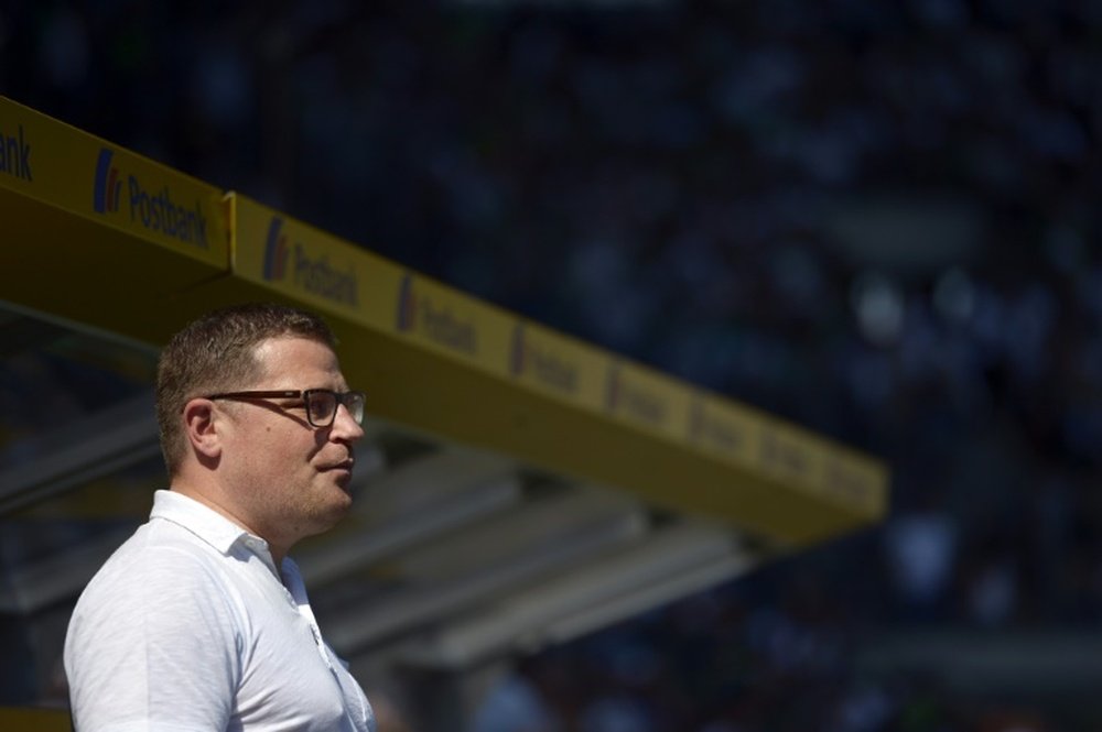 Eberl ends Bayern rumours, commits to Gladbach