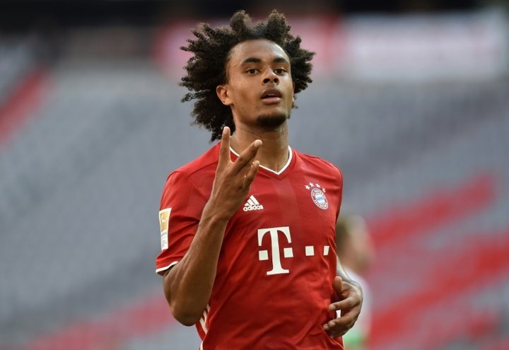 Bayern loan out Zirkzee and USA youngster Richards