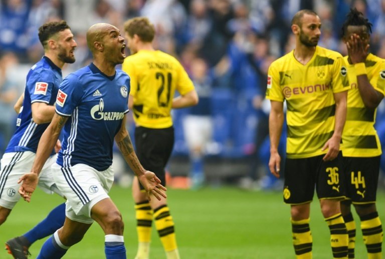 Naldo's stunning strike helped Schalke to victory. AFP