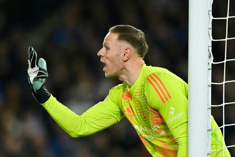 Penalty kings Forest reach FA Cup semis for first time in 34 years