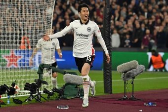 Frankfurt's Japanese midfielder Daichi Kamada celebrates scoring against West Ham. AFP