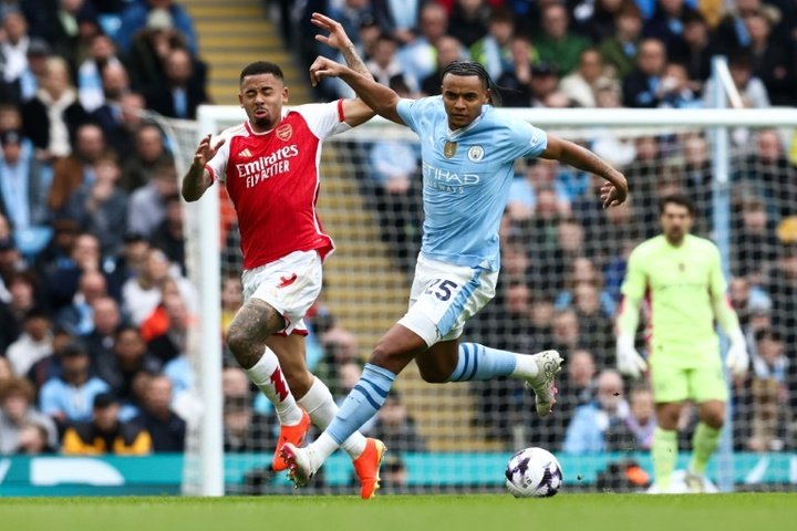 Man City's Akanji queries lack of yellow cards in Arsenal draw