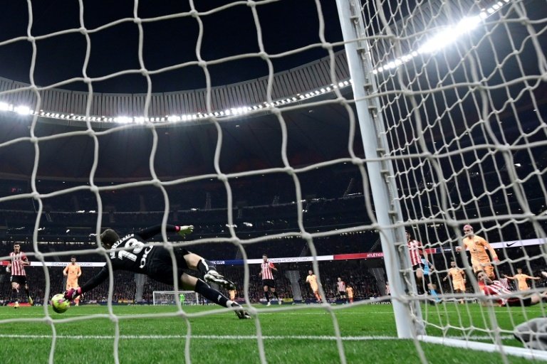 Griezmann grabs Atletico victory, Rayo and Sevilla draw