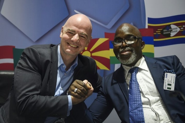 Nigerian boss Pinnick criticises CAF Cup losers