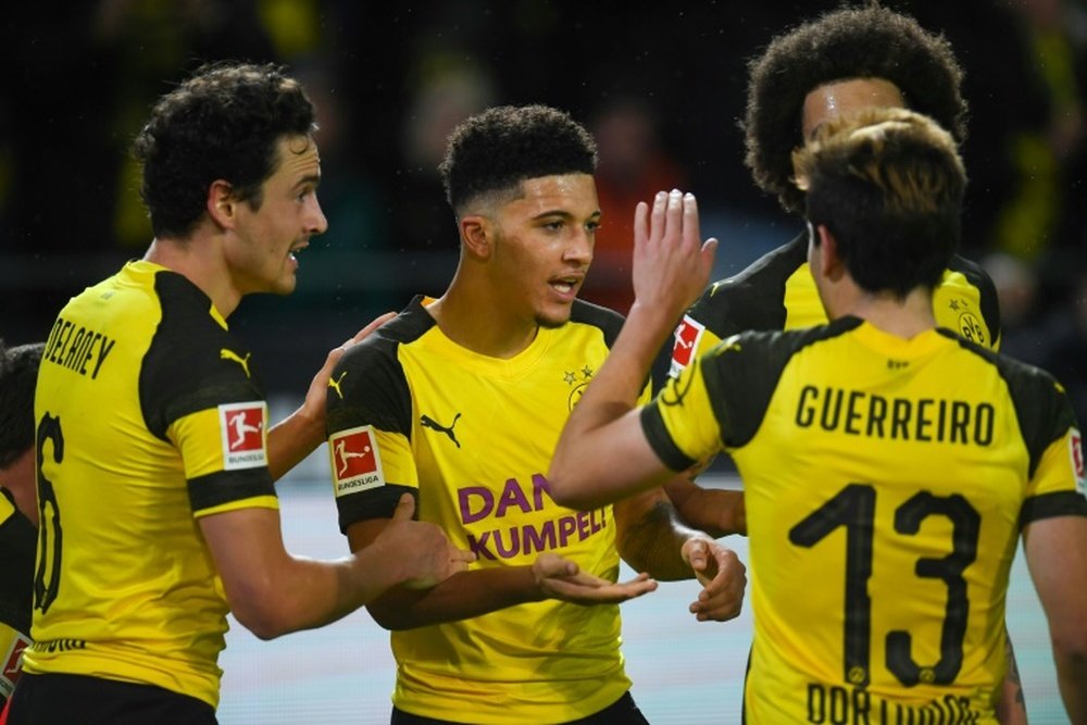 Dortmund beat 'Gladbach to become 'autumn champions'