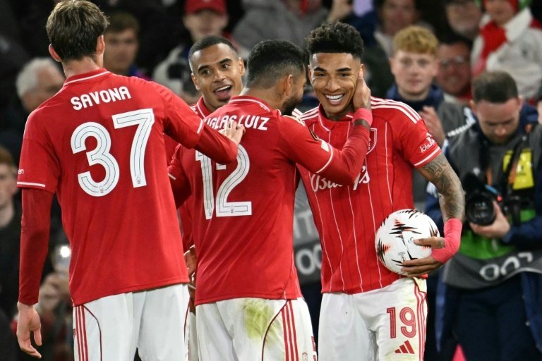 Forest beat Porto on Dyche debut