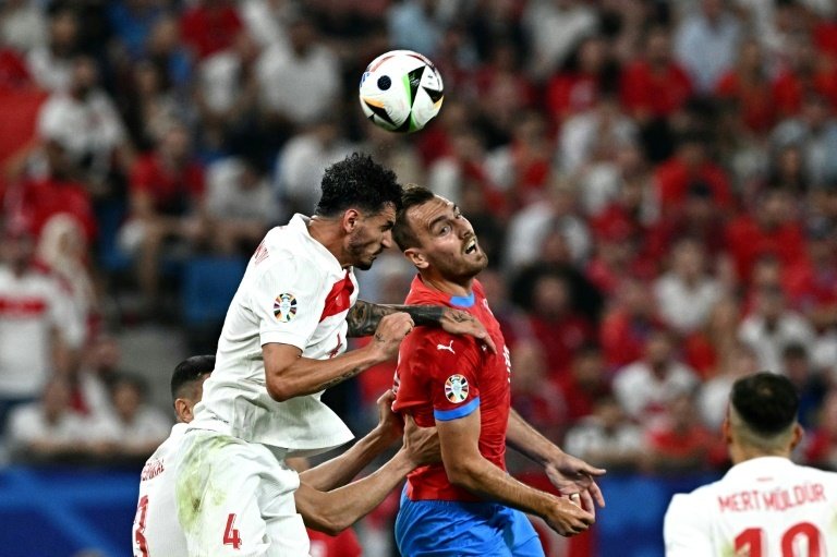 Montella's side earned a tense victory over the 10-man Czechs. AFP