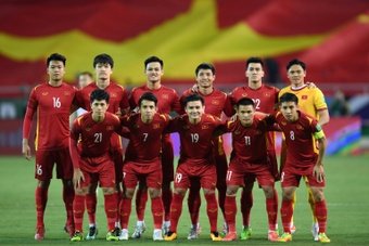 Vietnam's national football team pose ahead of their World Cup qualifying match. AFP