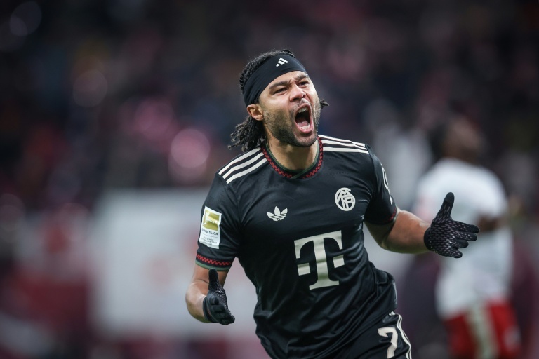 Gnabry extends Bayern Munich deal until 2028