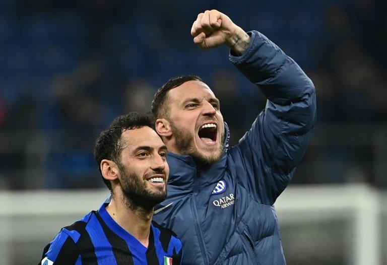 Inter come from behind to beat Monza and extend Serie A lead