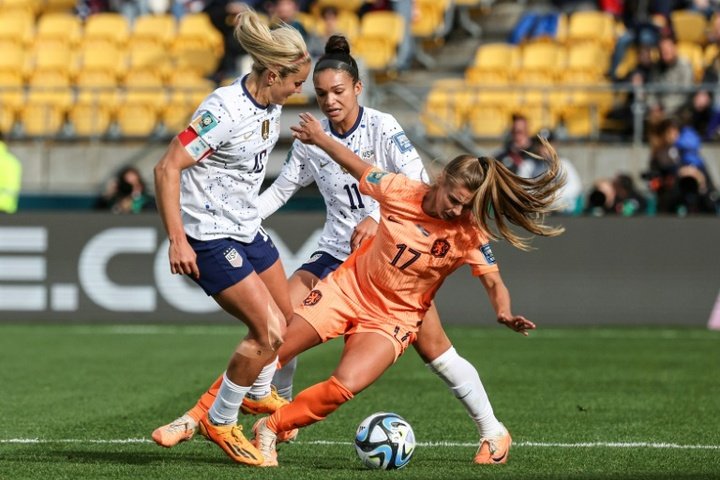Holders USA held by Netherlands at Women's WC