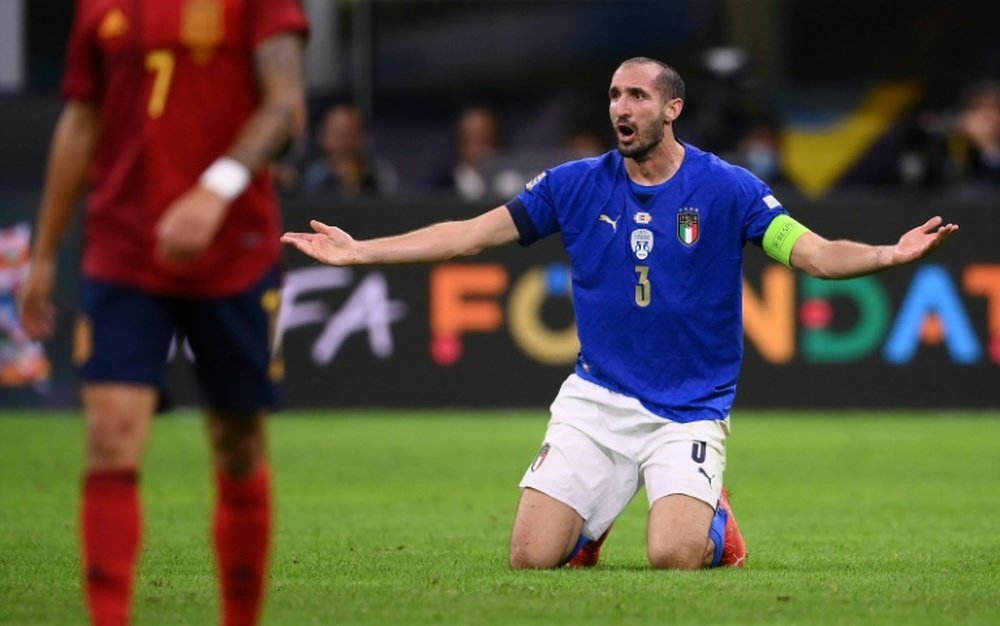 Injured Chiellini out of Italy's final World Cup qualifiers