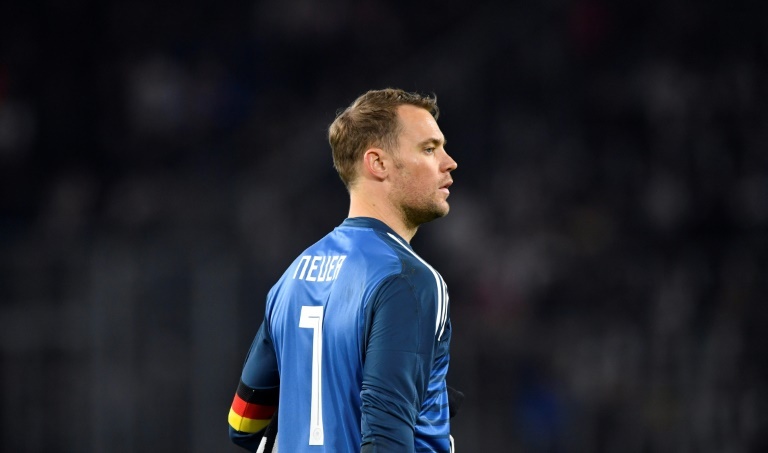 Neuer store jersey number