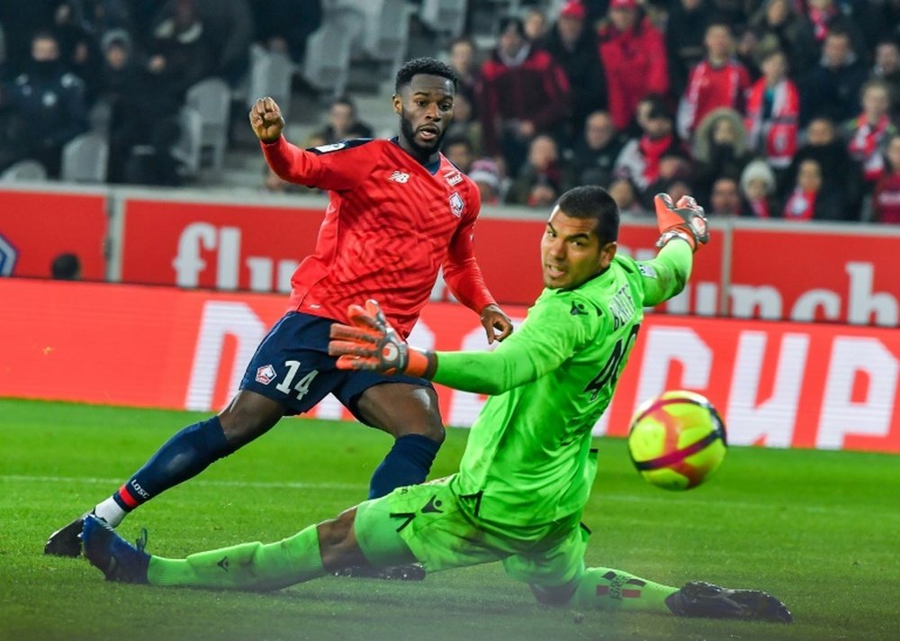 Lille stretch win streak by thrashing Nice