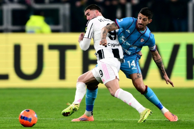 Juve's Vlahovic set for long lay-off with groin injury