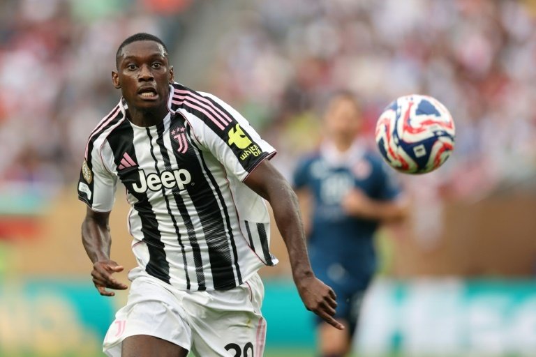 France striker Kolo Muani set for Tottenham loan move