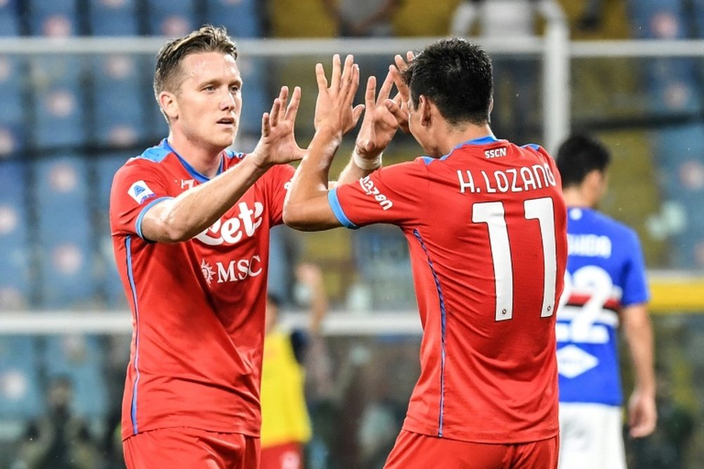 Piotr Zielinski (L) scored as Napoli won 0-1 at Salernitana. AFP