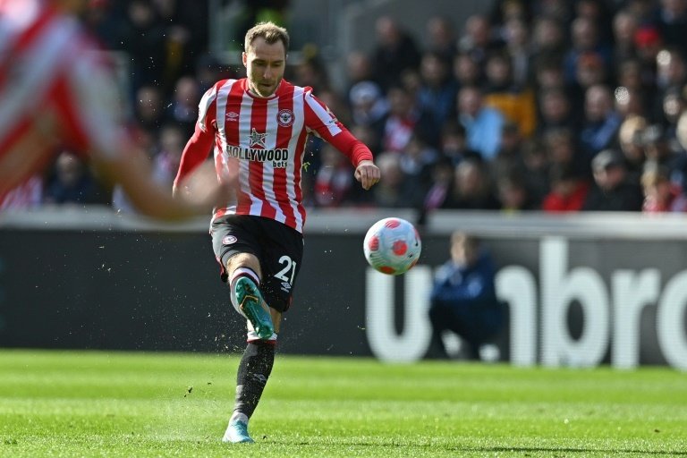 ï»¿Eriksen returns to Danish squad after cardiac arrest