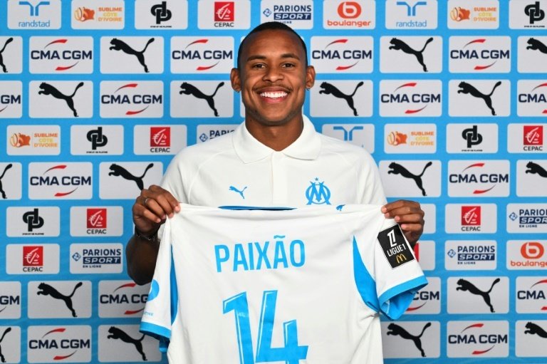 Brazil's Igor Paixao promises 'big things' at Marseille unveiling