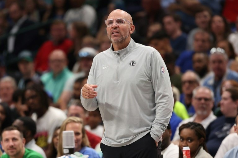 Dallas coach Kidd joins Everton ownership group