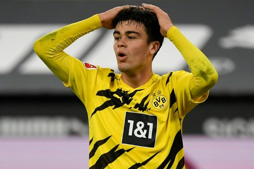 US midfielder Giovanni Reyna, 18, has signed a contract extension at Borussia Dortmund. AFP