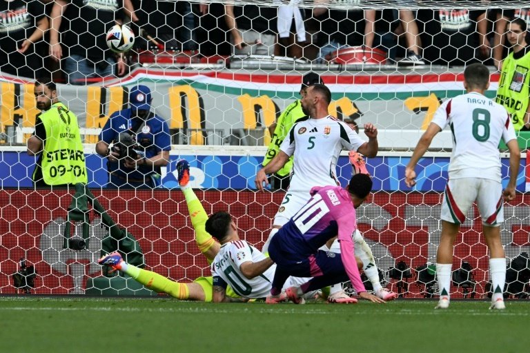 Germany ease past Hungary to reach last 16 at Euros