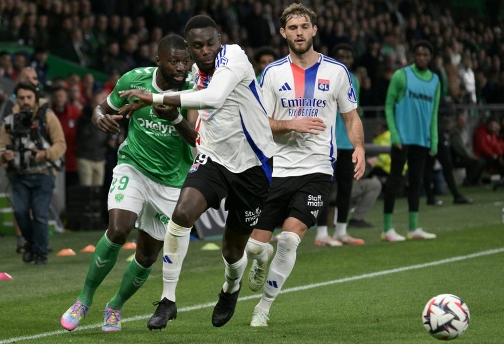 Saint-Etienne and OL are facing up to the end of the French season with trepidation. AFP