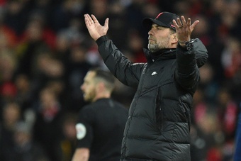 Klopp, Conte eager for one-legged League Cup semi-finals