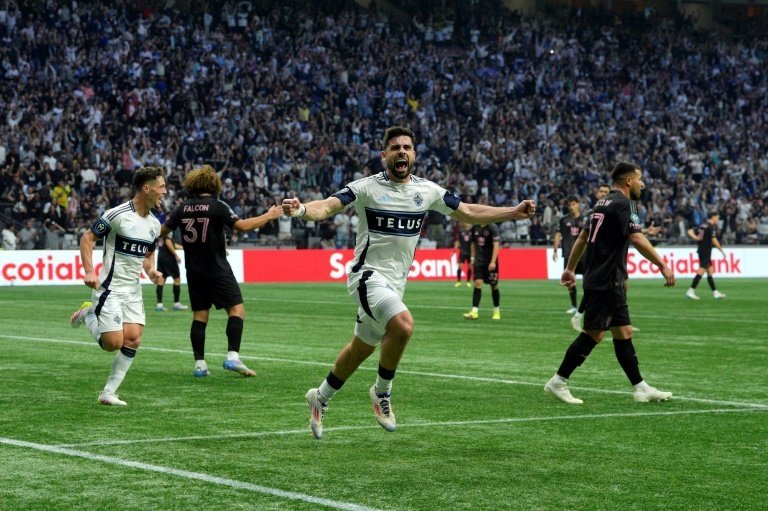The Vancouver Whitecaps are aiming to become the first Canadian club to win an international trophy when they face Mexican giants Cruz Azul in the final of the CONCACAF Champions Cup on Sunday.