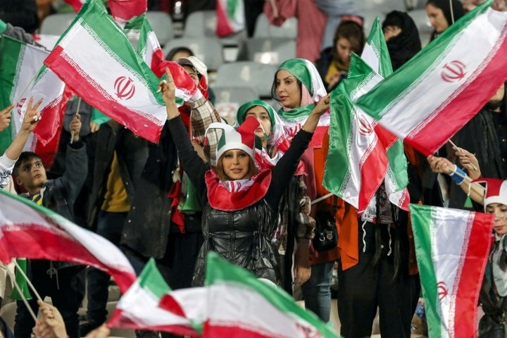 Iranian women in stadium to watch Russia friendly