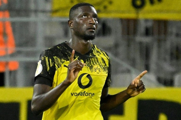 Guirassy sends struggling Dortmund past Essen in German Cup