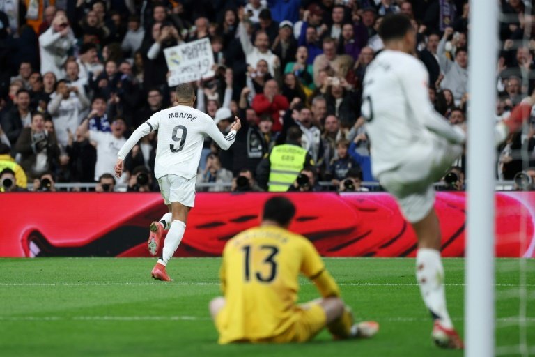 Mbappe, Vinicius help Real Madrid shade Rayo Vallecano