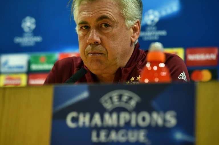 Ancelotti warns Bayern to beware wounded Arsenal