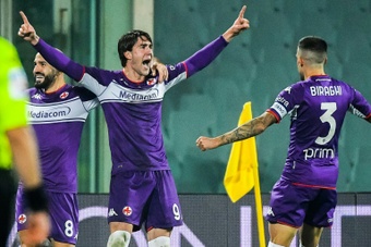 Dusan Vlahovic scored twice as Fiorentina easily beat Salernitana. AFP