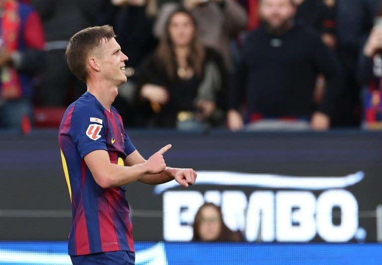 Olmo signe un doublé, le Barça leader provisoire de Liga
