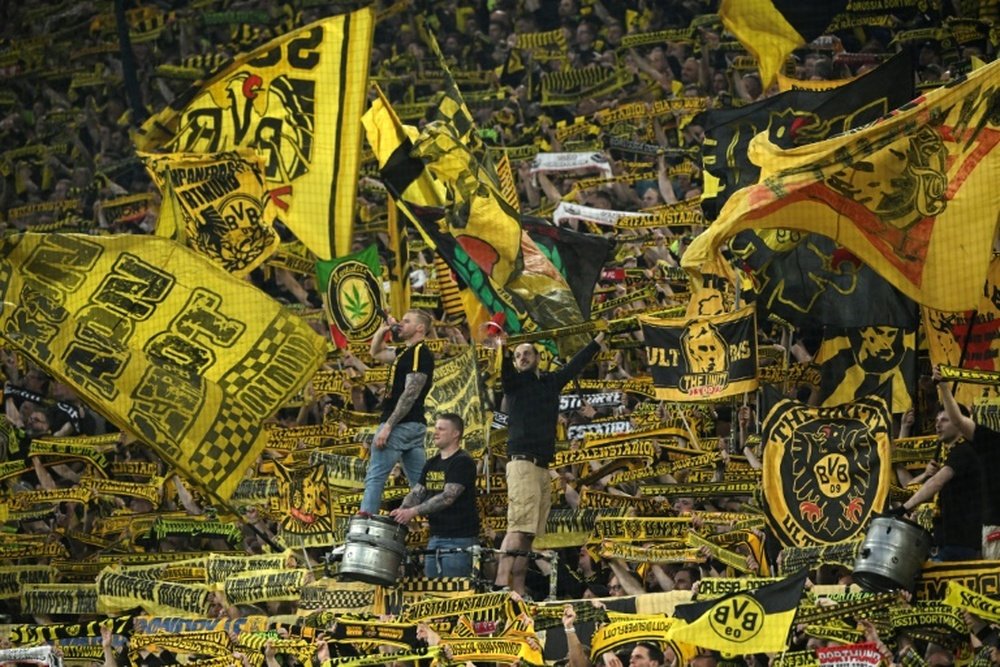 Dortmund beat Frankfurt to go top after Bayern 'knockout'. AFP