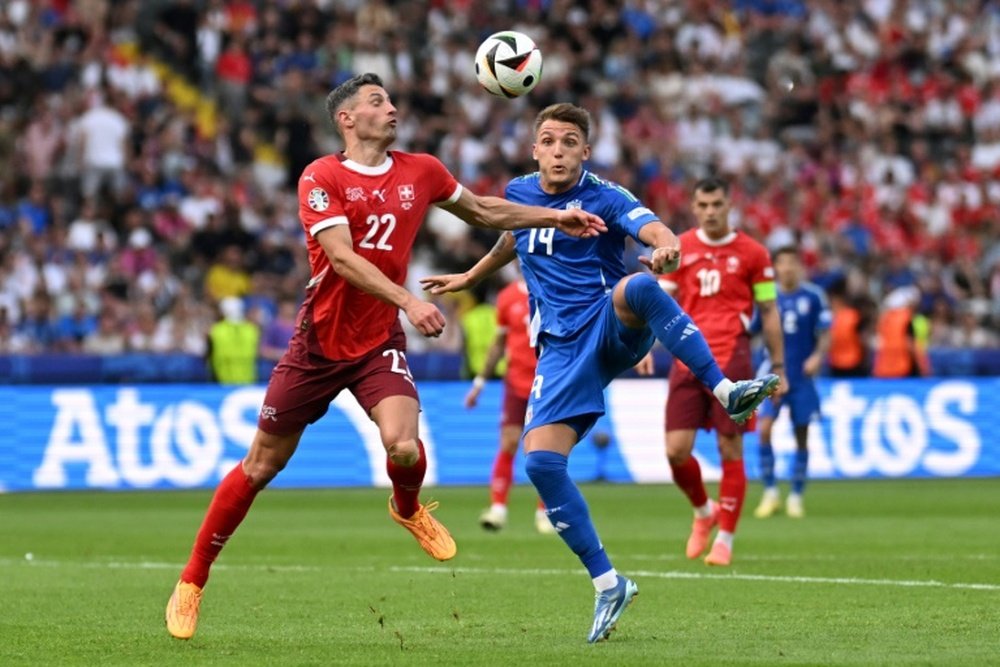 Schar (L) is hoping to stun England in Saturdays Euro 2024 quarter-final. AFP