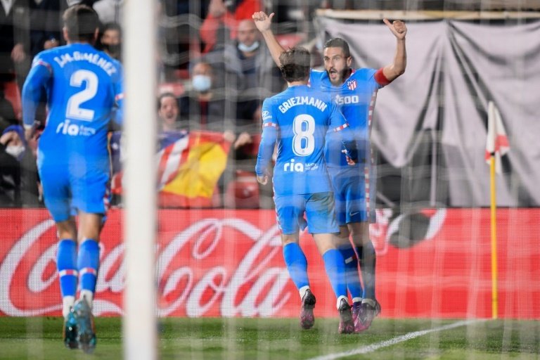 Atletico dig in again to edge past struggling Rayo