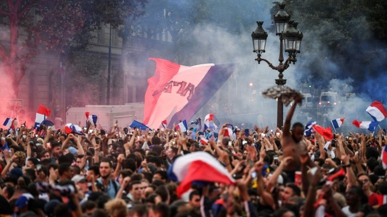 Paris revels in France's advance to the World Cup final