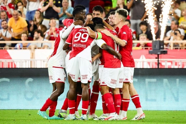 Monaco go top in Ligue 1 as Lens plunge into 'dire straits'