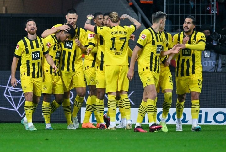 Dortmund beat Leverkusen as they win their third successive clash