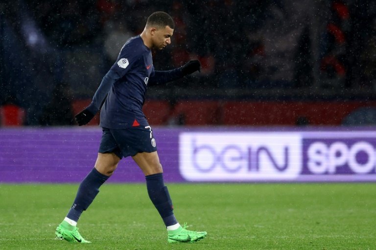 Luis Enrique took off Mbappe in the 65th minute with PSG losing. AFP