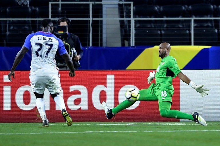Dempsey milestone as US down Costa Rica to reach football Gold Cup final