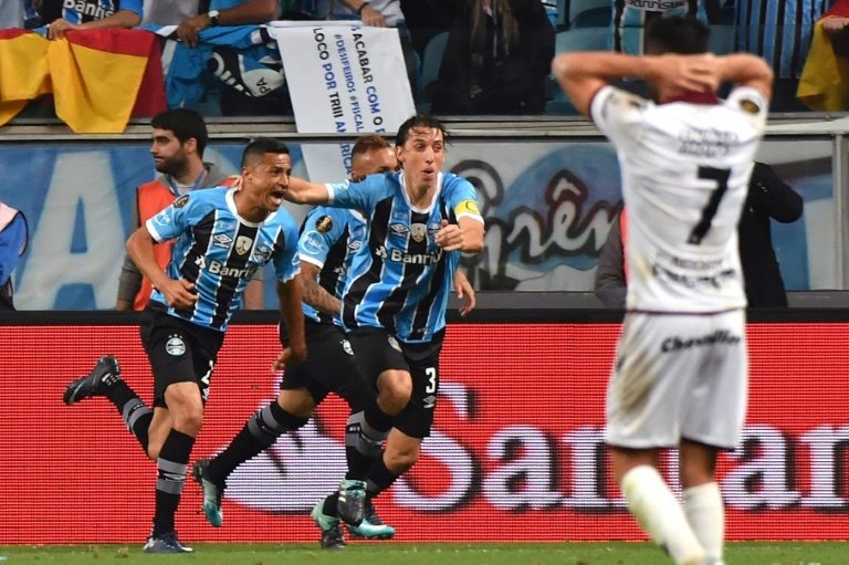 Gremio edge clear in Copa Libertadores final