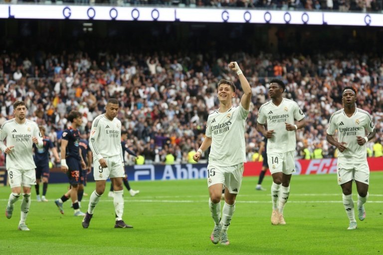 Madrid's title defence will be resuscitated if they beat Barcelona in the 'Clasico'. AFP